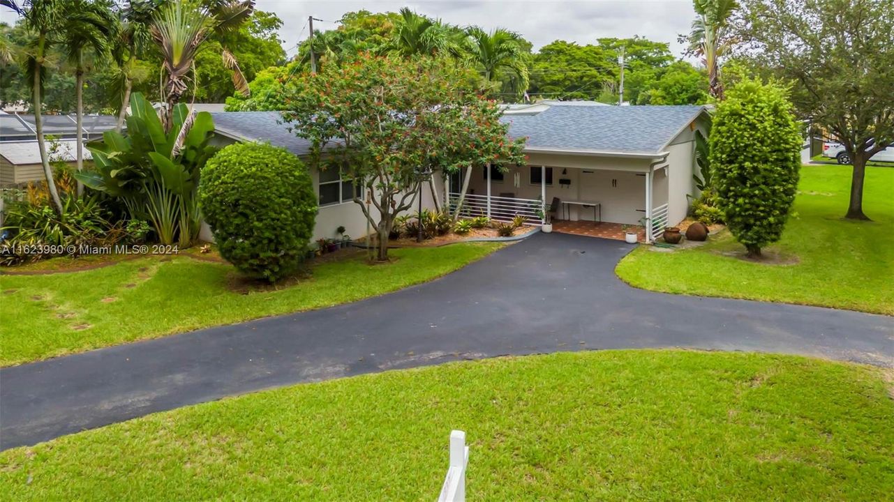 Recently Sold: $599,999 (3 beds, 1 baths, 1623 Square Feet)