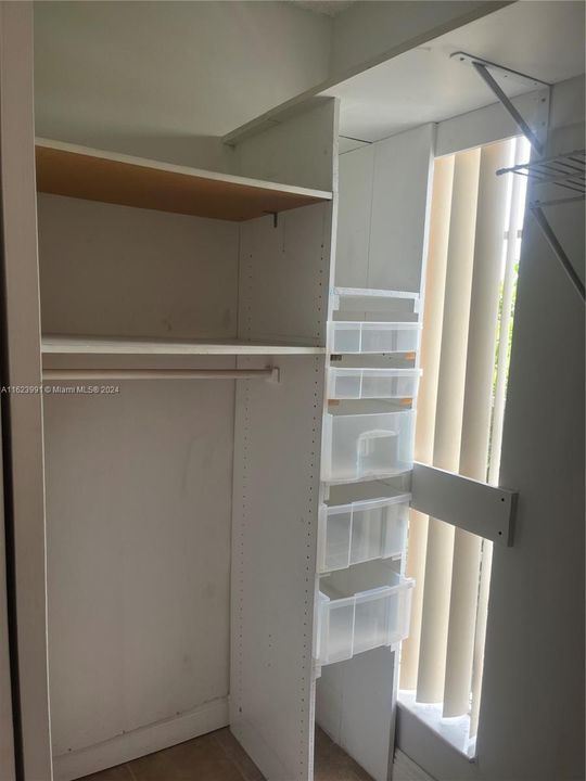 Recently Rented: $1,850 (1 beds, 1 baths, 676 Square Feet)