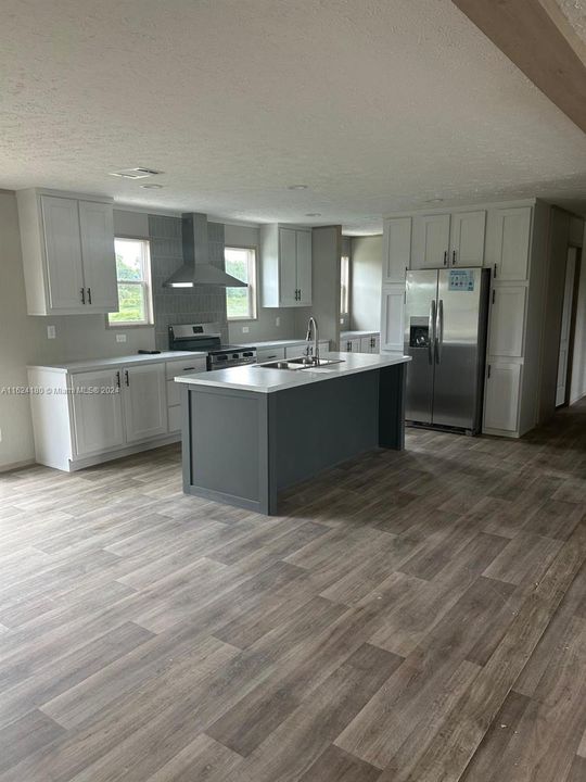 Recently Rented: $2,800 (5 beds, 3 baths, 0 Square Feet)