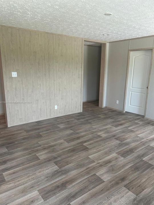Recently Rented: $2,800 (5 beds, 3 baths, 0 Square Feet)