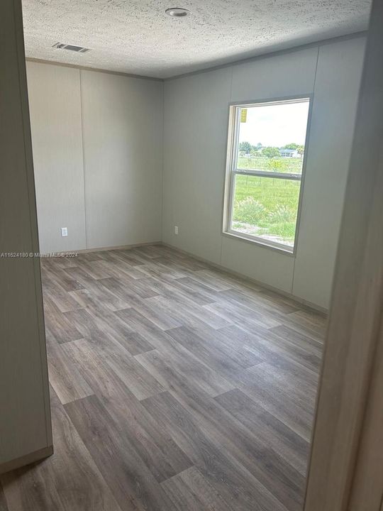 Recently Rented: $2,800 (5 beds, 3 baths, 0 Square Feet)