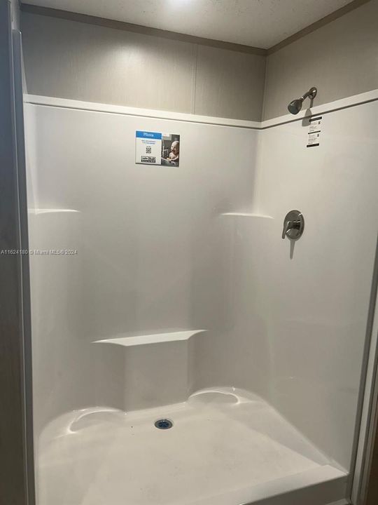 Recently Rented: $2,800 (5 beds, 3 baths, 0 Square Feet)