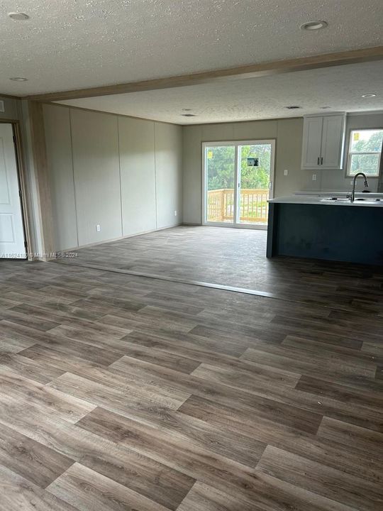 Recently Rented: $2,800 (5 beds, 3 baths, 0 Square Feet)
