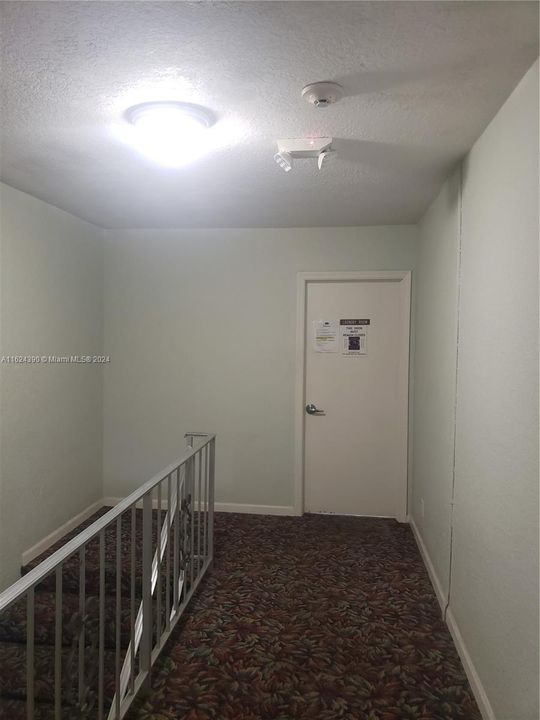 待售: $150,000 (1 贝兹, 1 浴室, 756 平方英尺)