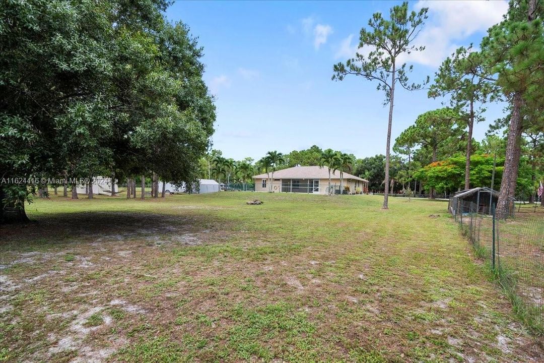 Active With Contract: $630,000 (4 beds, 2 baths, 1427 Square Feet)