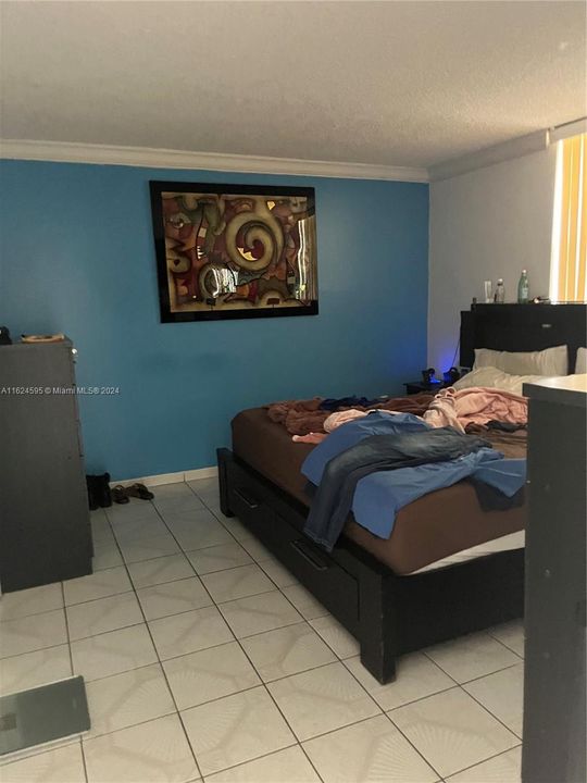 Activo con contrato: $249,900 (2 camas, 2 baños, 960 Pies cuadrados)