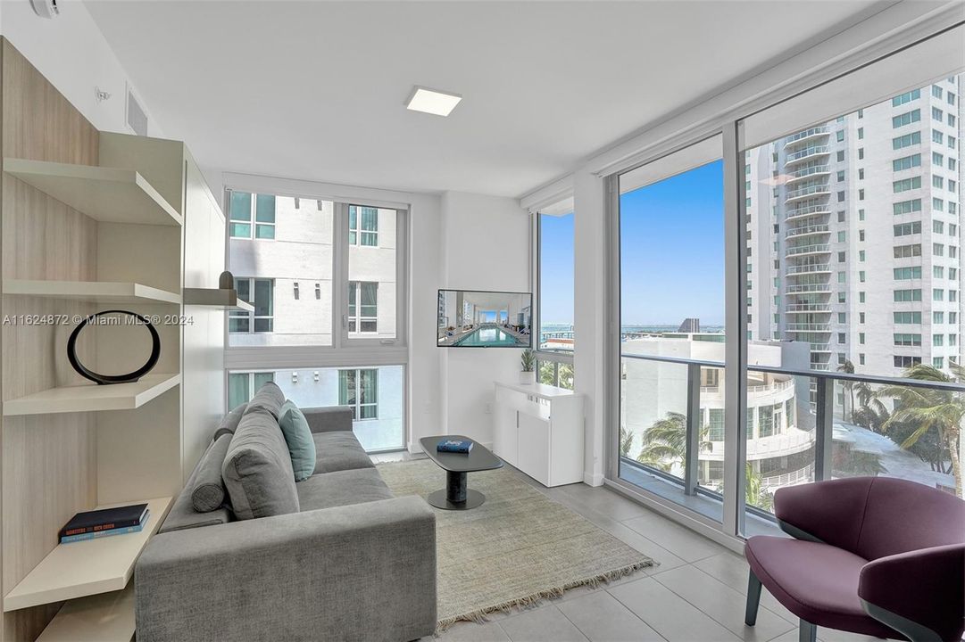 Recently Sold: $440,000 (1 beds, 1 baths, 549 Square Feet)