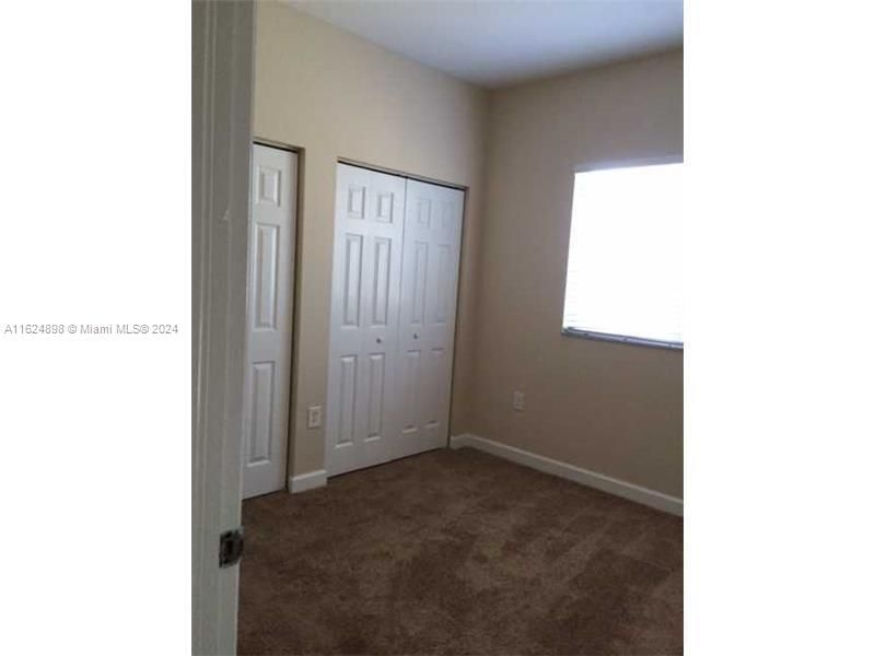 Recently Sold: $485,000 (5 beds, 3 baths, 2170 Square Feet)