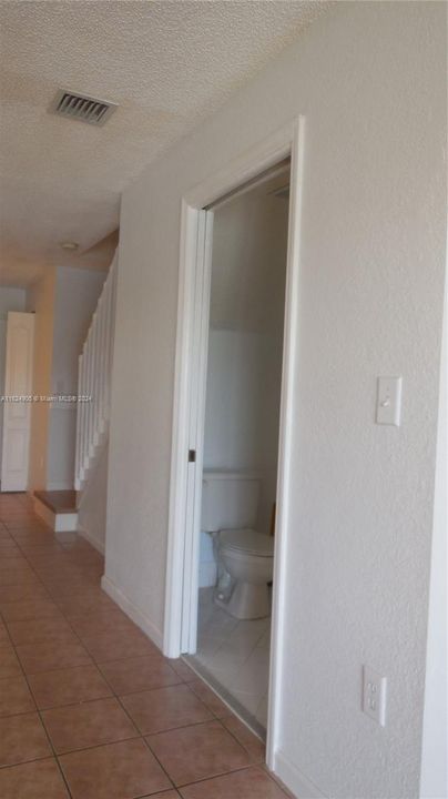 Recientemente alquilado: $2,625 (3 camas, 2 baños, 1150 Pies cuadrados)