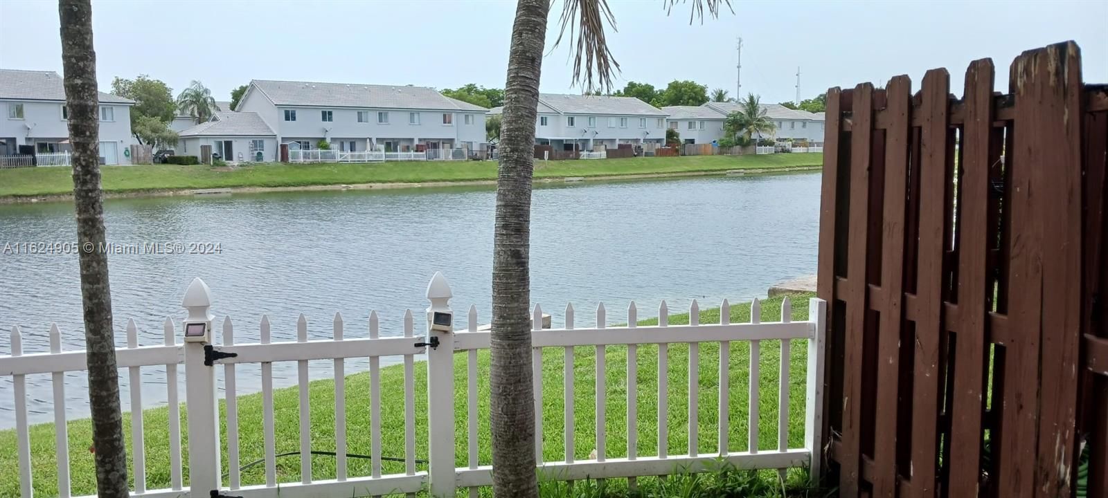 Recientemente alquilado: $2,625 (3 camas, 2 baños, 1150 Pies cuadrados)