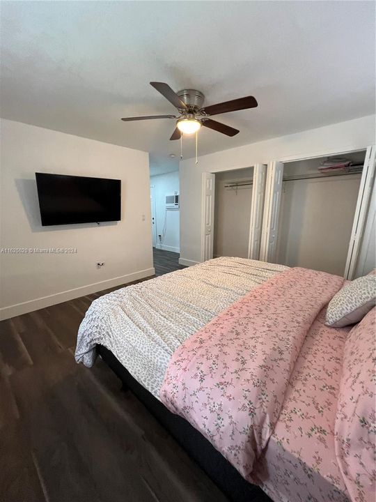 Recently Rented: $3,300 (4 beds, 2 baths, 1836 Square Feet)