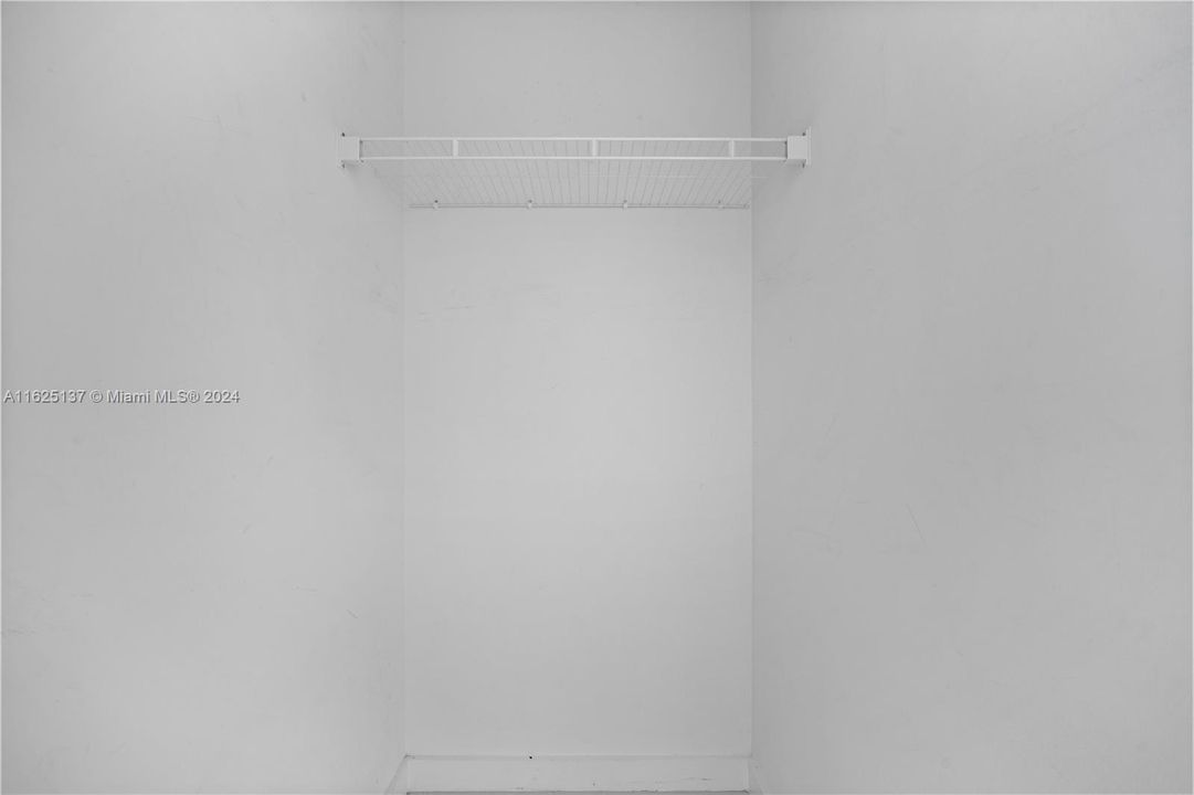 Recently Rented: $3,100 (2 beds, 2 baths, 1130 Square Feet)