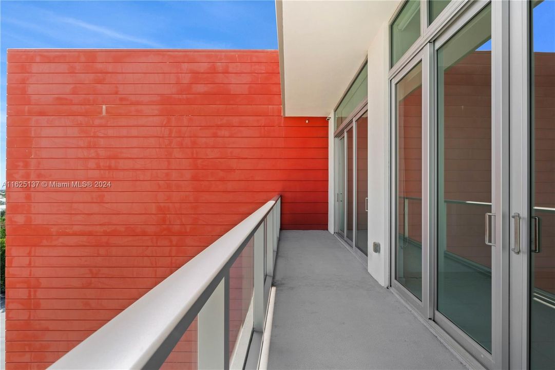 Recently Rented: $3,100 (2 beds, 2 baths, 1130 Square Feet)