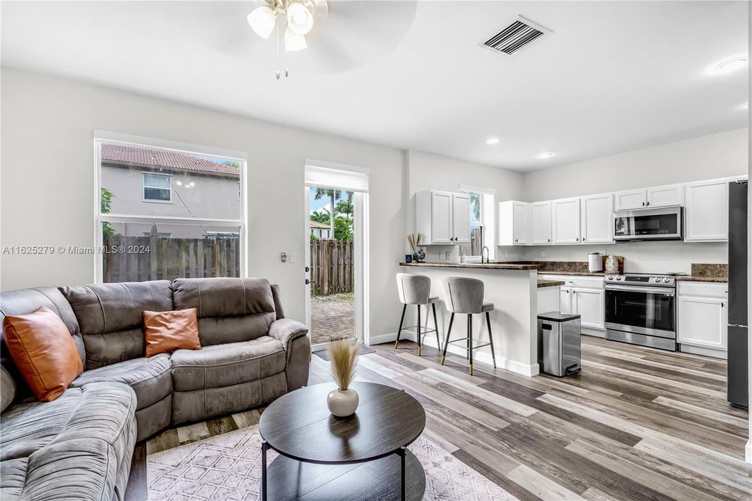 Active With Contract: $575,000 (3 beds, 2 baths, 1720 Square Feet)