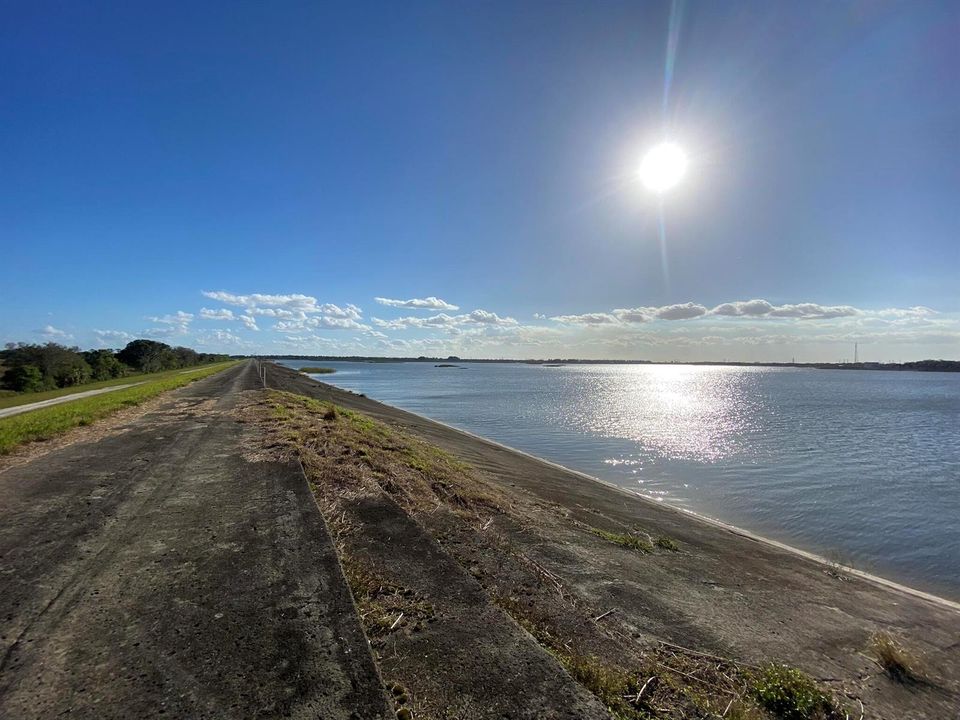 reservoir view