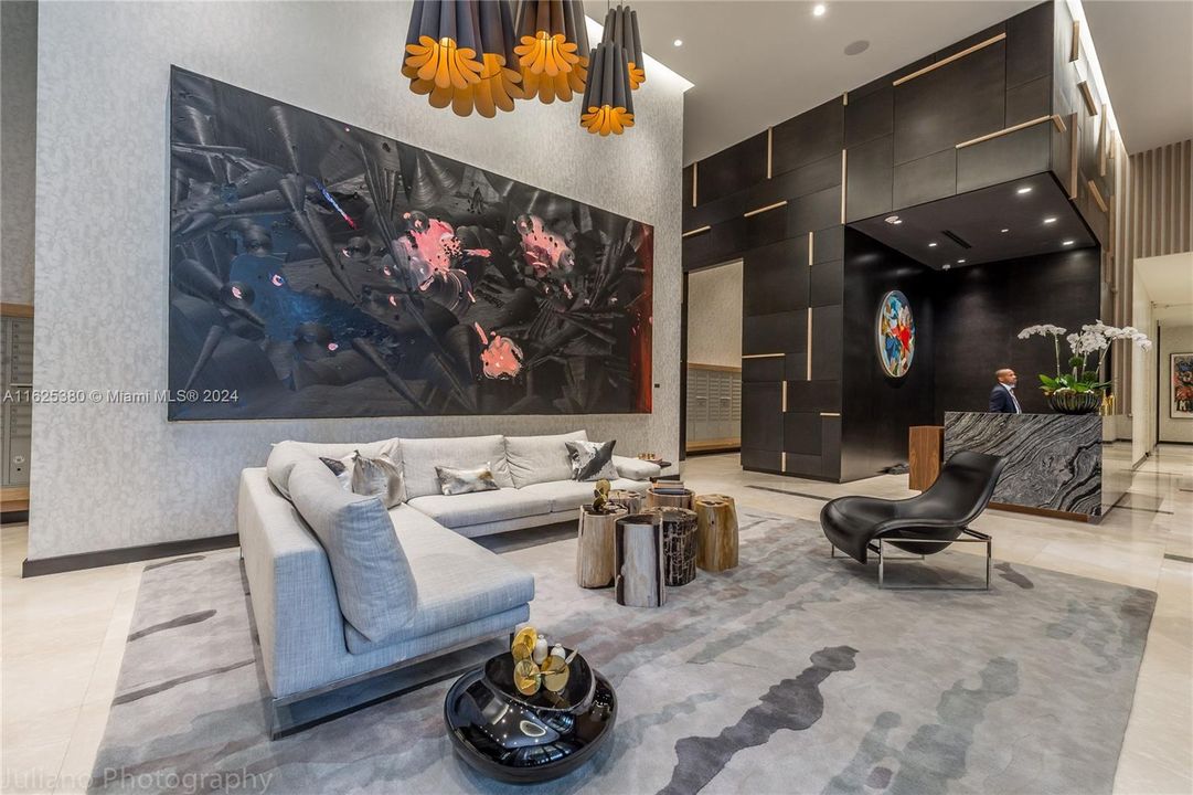 Recently Rented: $4,000 (1 beds, 1 baths, 776 Square Feet)