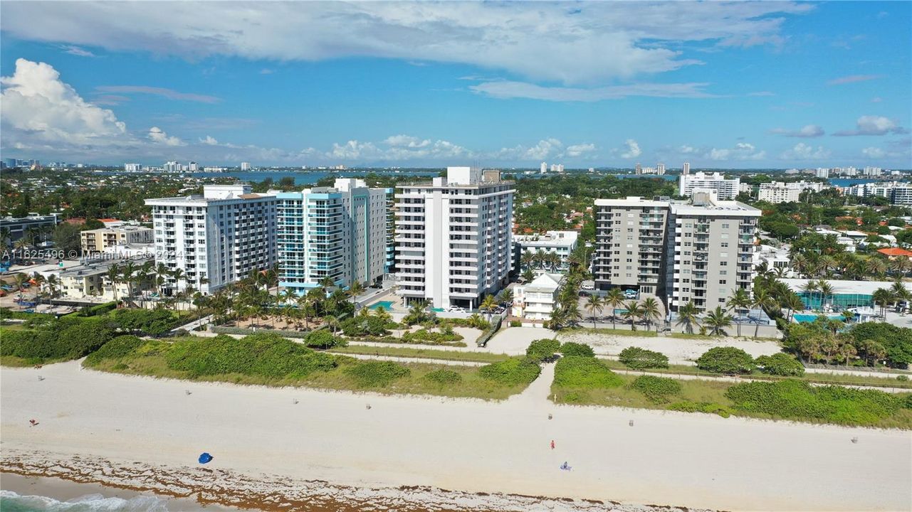 Recently Rented: $3,000 (0 beds, 1 baths, 450 Square Feet)