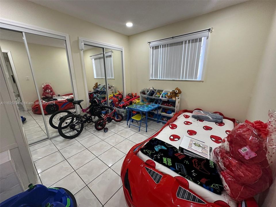 Recientemente alquilado: $2,500 (3 camas, 1 baños, 0 Pies cuadrados)