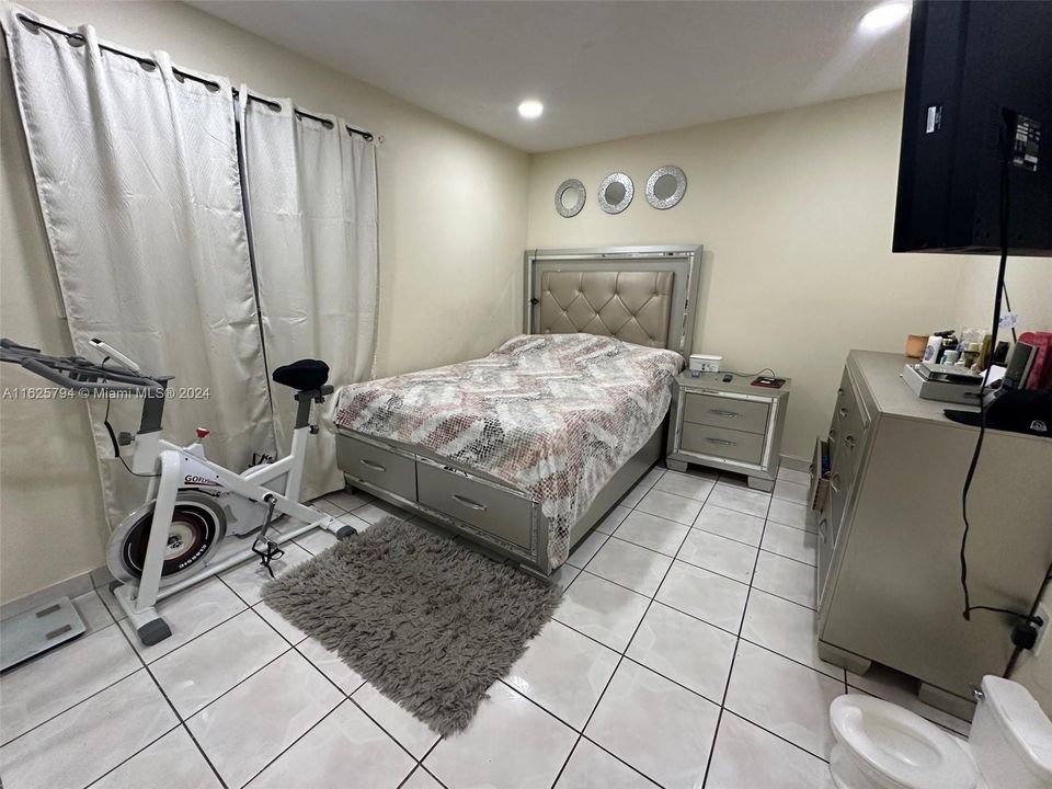 Recientemente alquilado: $2,500 (3 camas, 1 baños, 0 Pies cuadrados)