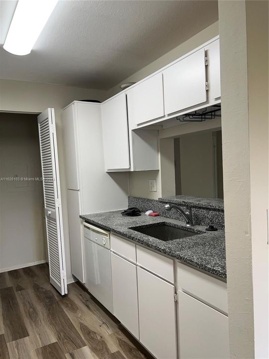 Recently Rented: $1,550 (1 beds, 1 baths, 0 Square Feet)