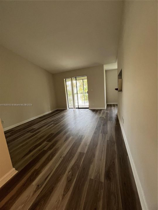 Recently Rented: $1,550 (1 beds, 1 baths, 0 Square Feet)
