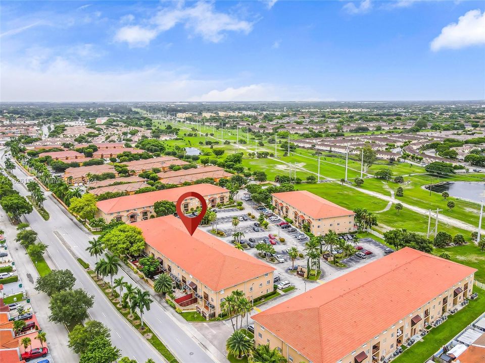 Recently Sold: $455,000 (4 beds, 3 baths, 2430 Square Feet)