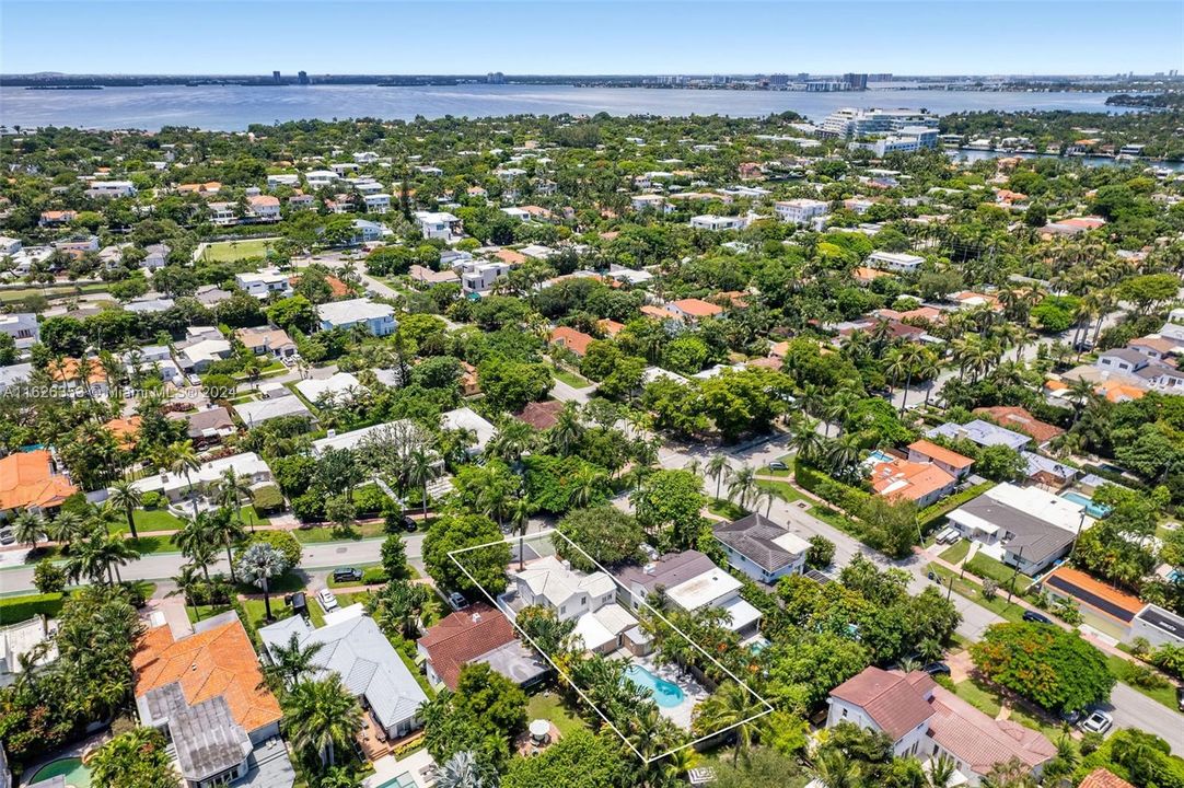 For Sale: $2,950,000 (4 beds, 3 baths, 2860 Square Feet)