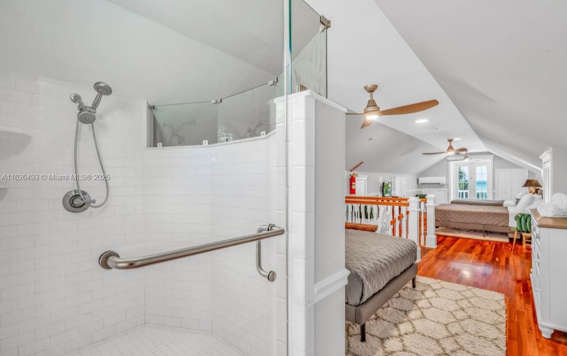 For Sale: $4,999,900 (4 beds, 4 baths, 3001 Square Feet)