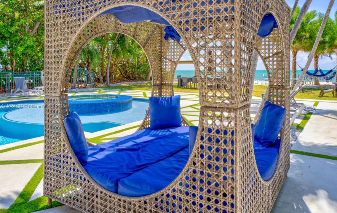 For Sale: $4,999,900 (4 beds, 4 baths, 3001 Square Feet)