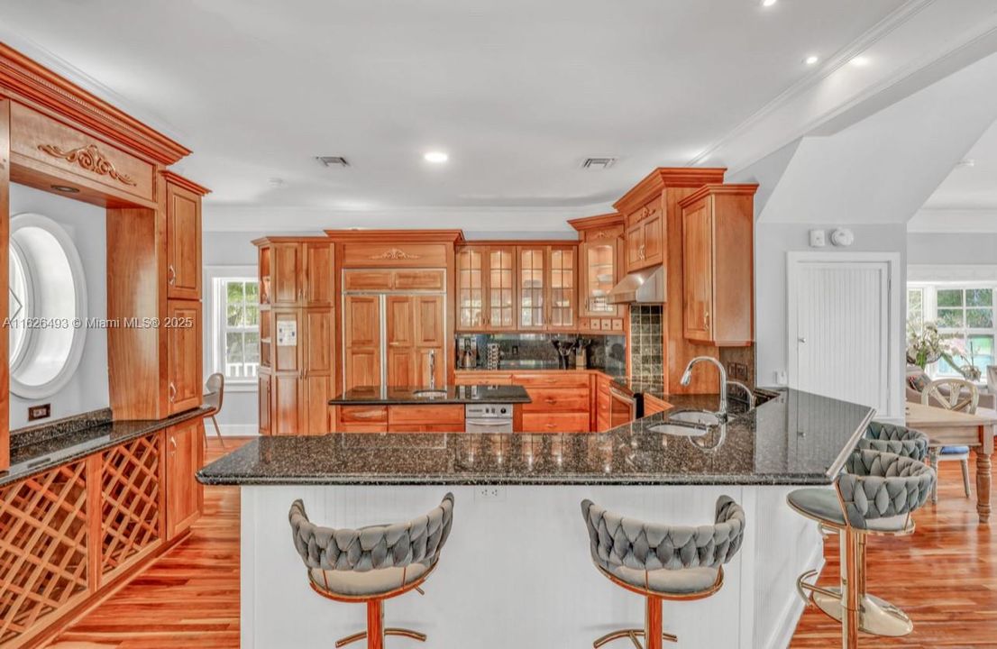 For Sale: $4,999,900 (4 beds, 4 baths, 3001 Square Feet)