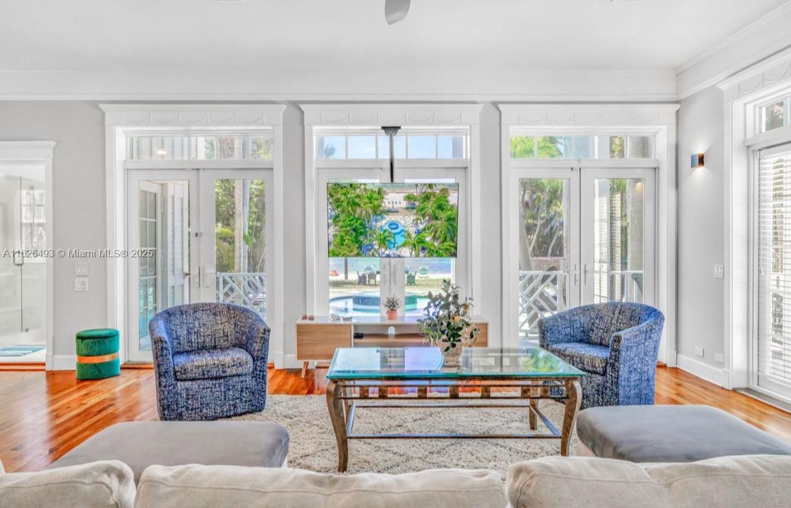 For Sale: $4,999,900 (4 beds, 4 baths, 3001 Square Feet)