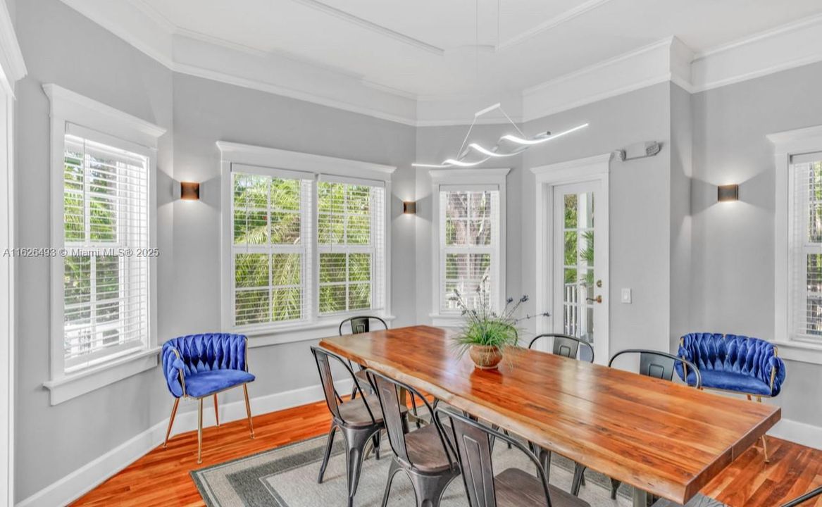 For Sale: $4,999,900 (4 beds, 4 baths, 3001 Square Feet)