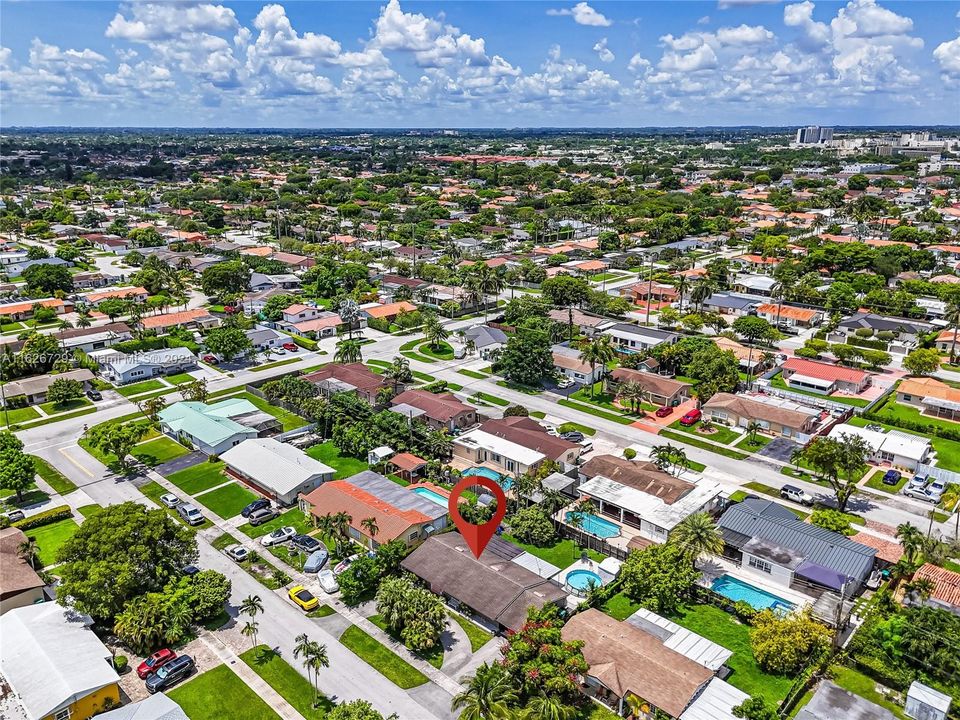 Active With Contract: $649,000 (3 beds, 2 baths, 1540 Square Feet)