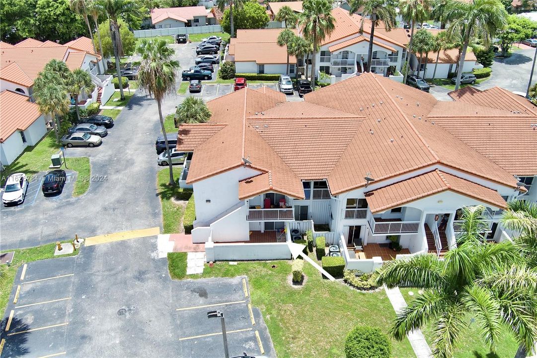 Recently Sold: $324,900 (2 beds, 2 baths, 820 Square Feet)