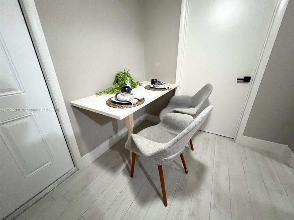 Недавно арендовано: $1,950 (1 спален, 1 ванн, 0 Квадратных фут)