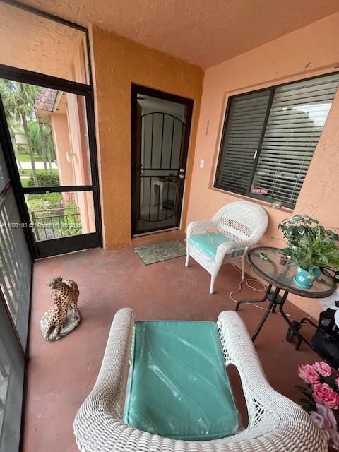 En Venta: $339,000 (2 camas, 2 baños, 1231 Pies cuadrados)