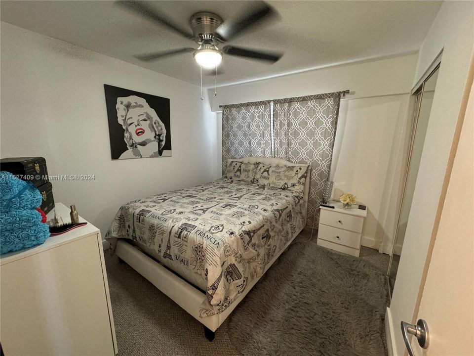 For Sale: $324,500 (2 beds, 2 baths, 1190 Square Feet)