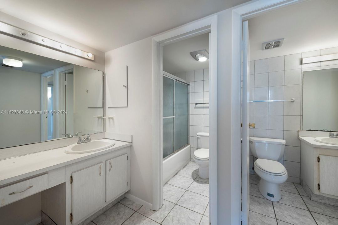 Active With Contract: $165,000 (1 beds, 1 baths, 741 Square Feet)