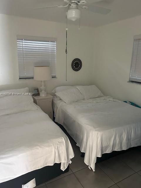 For Rent: $2,700 (2 beds, 1 baths, 768 Square Feet)