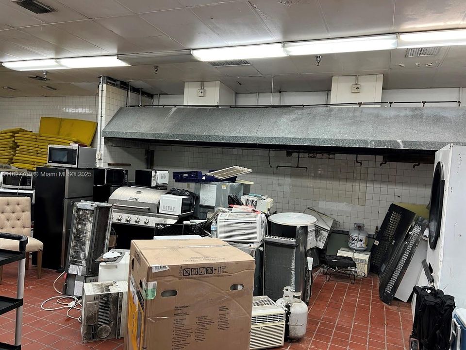 В аренду: $22,770 (0 спален, 0 ванн, 0 Квадратных фут)