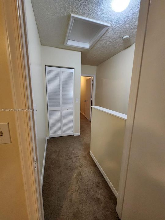 For Rent: $2,950 (2 beds, 2 baths, 1261 Square Feet)