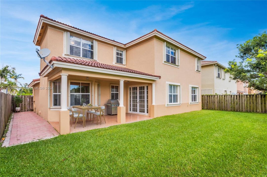 Recently Rented: $4,000 (4 beds, 3 baths, 2831 Square Feet)