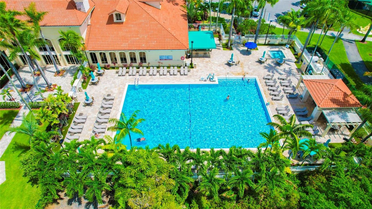 Pool Doral Park Country Club