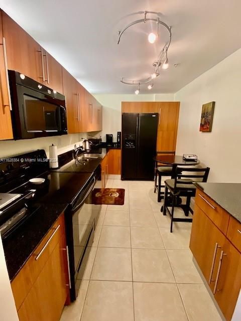 En Venta: $629,000 (2 camas, 2 baños, 1186 Pies cuadrados)