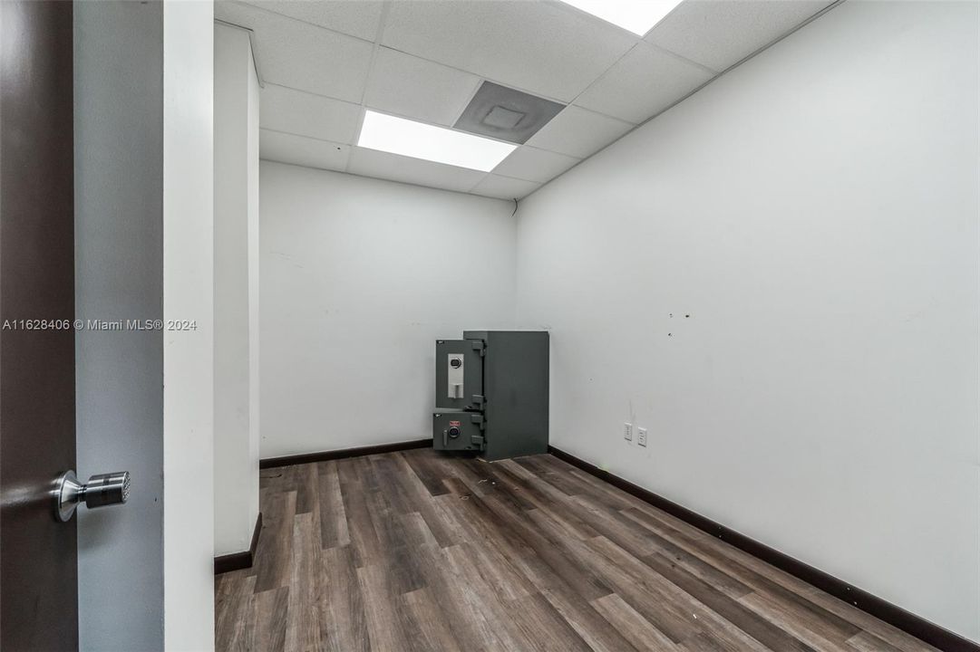 For Rent: $10,000 (0 beds, 0 baths, 0 Square Feet)