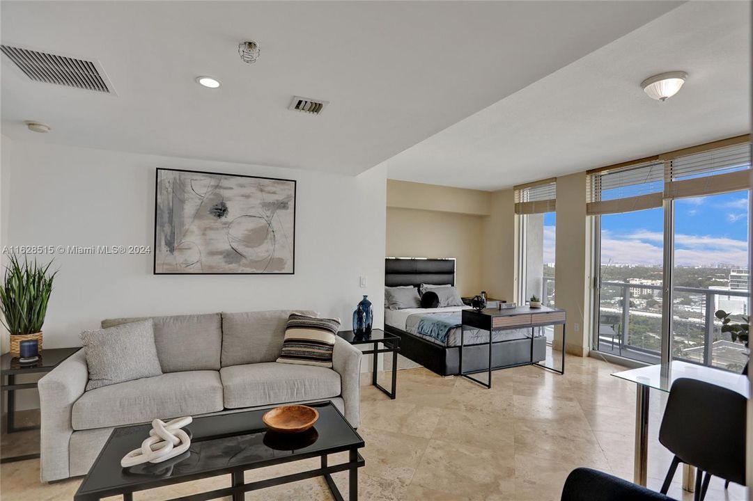 Recently Rented: $2,550 (0 beds, 1 baths, 580 Square Feet)