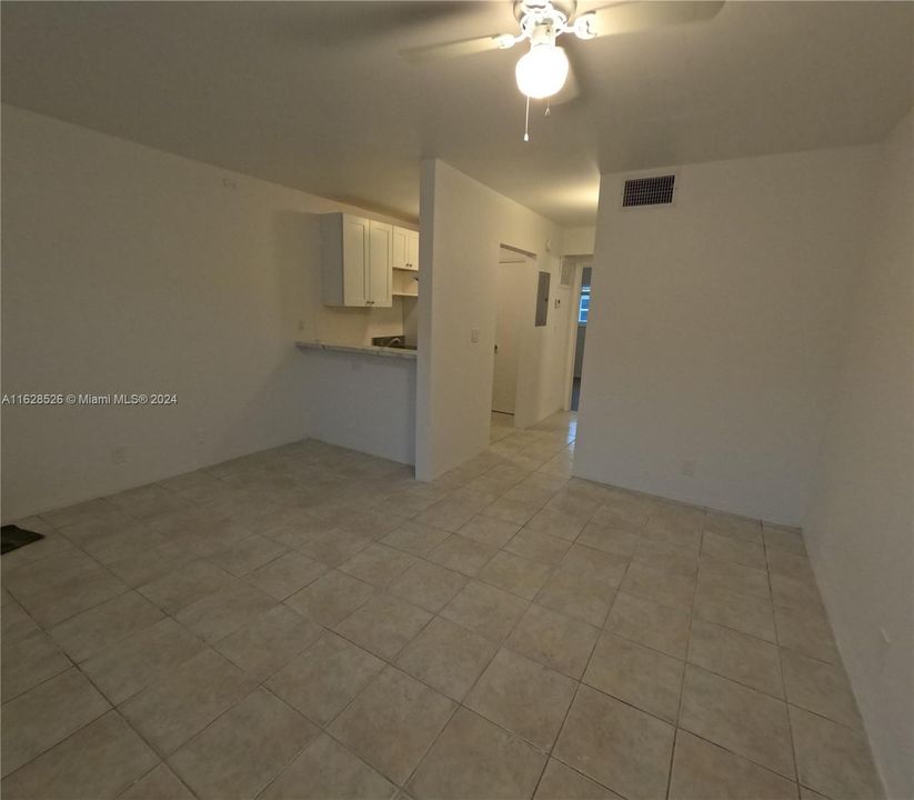 Recently Rented: $1,750 (1 beds, 1 baths, 485 Square Feet)