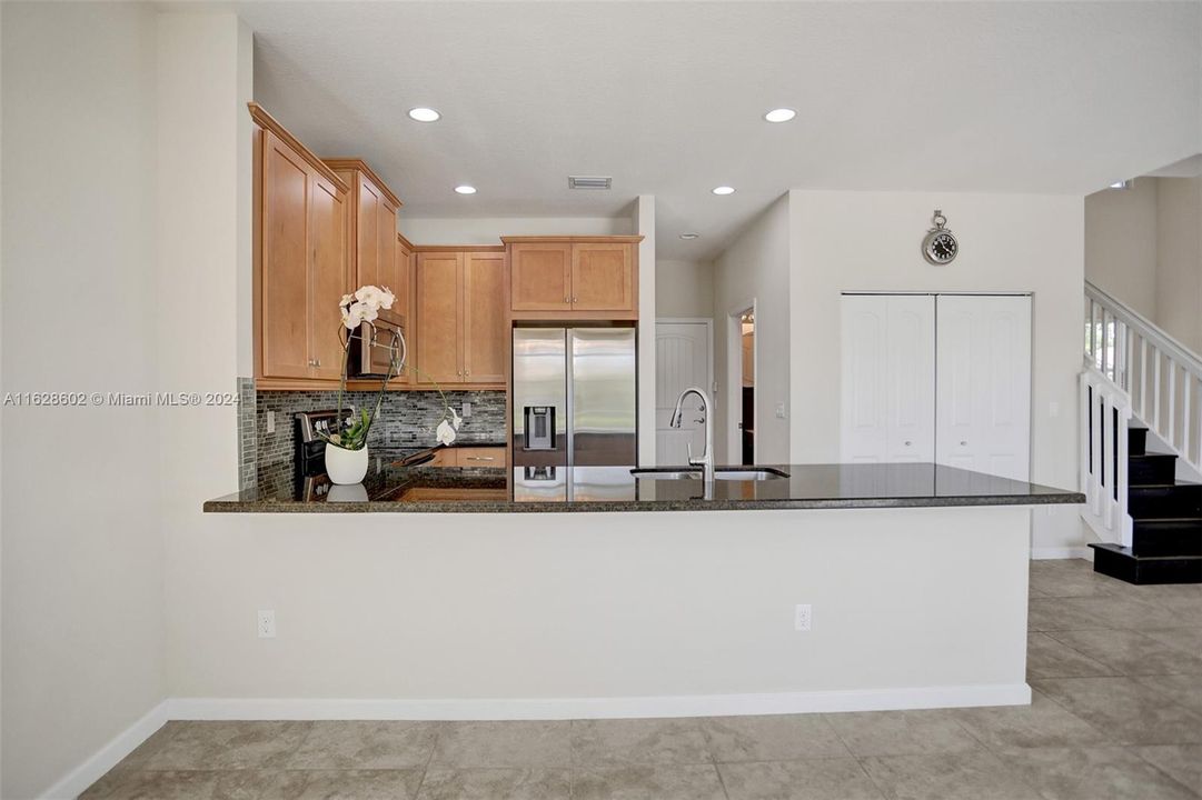 Active With Contract: $3,800 (4 beds, 2 baths, 2365 Square Feet)