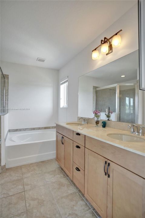 Active With Contract: $3,800 (4 beds, 2 baths, 2365 Square Feet)