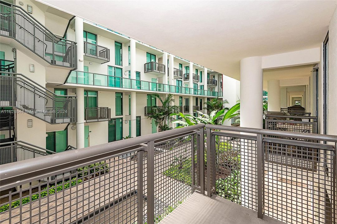 最近租的: $5,750 (2 贝兹, 2 浴室, 1700 平方英尺)